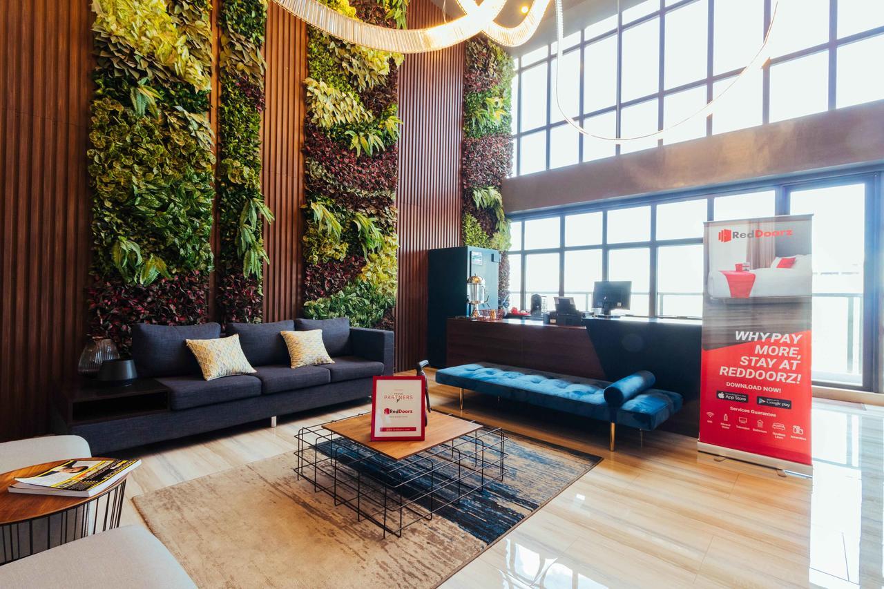 Готель Reddoorz Premium Near Ust Hospital Маніла Екстер'єр фото