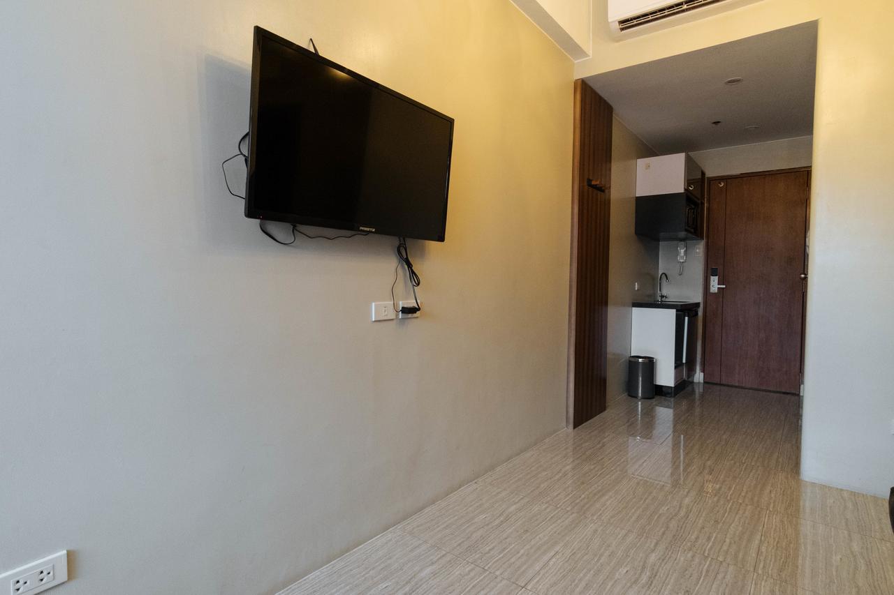 Готель Reddoorz Premium Near Ust Hospital Маніла Екстер'єр фото