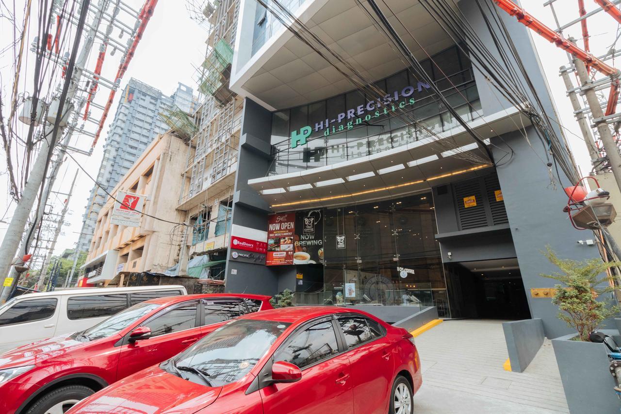 Готель Reddoorz Premium Near Ust Hospital Маніла Екстер'єр фото